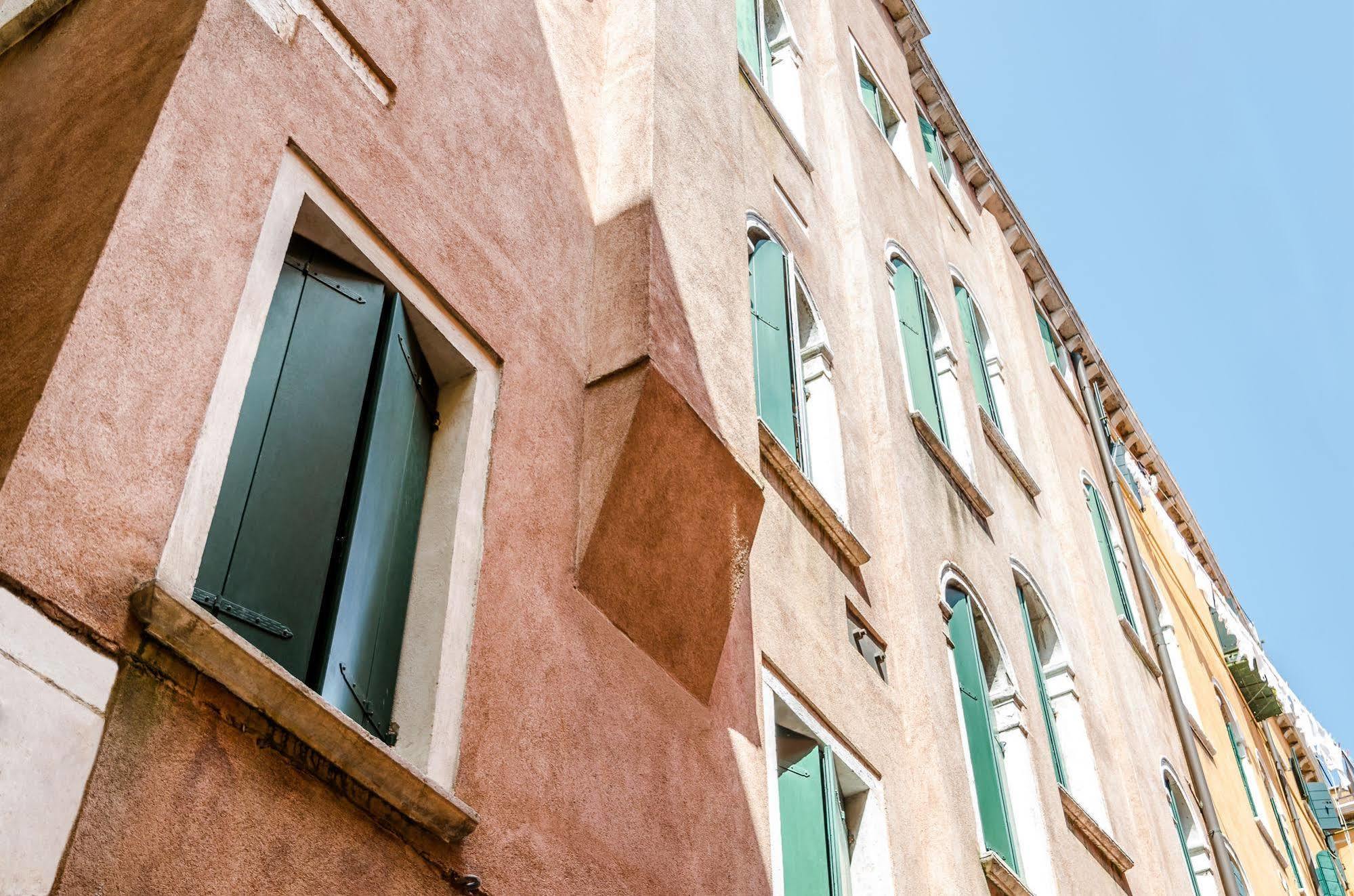 Venice Apartments Экстерьер фото