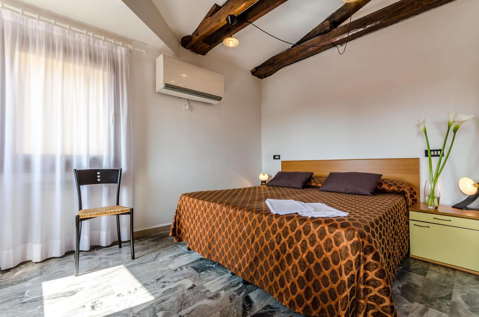 Venice Apartments Экстерьер фото